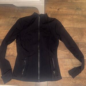 Lulu define jacket